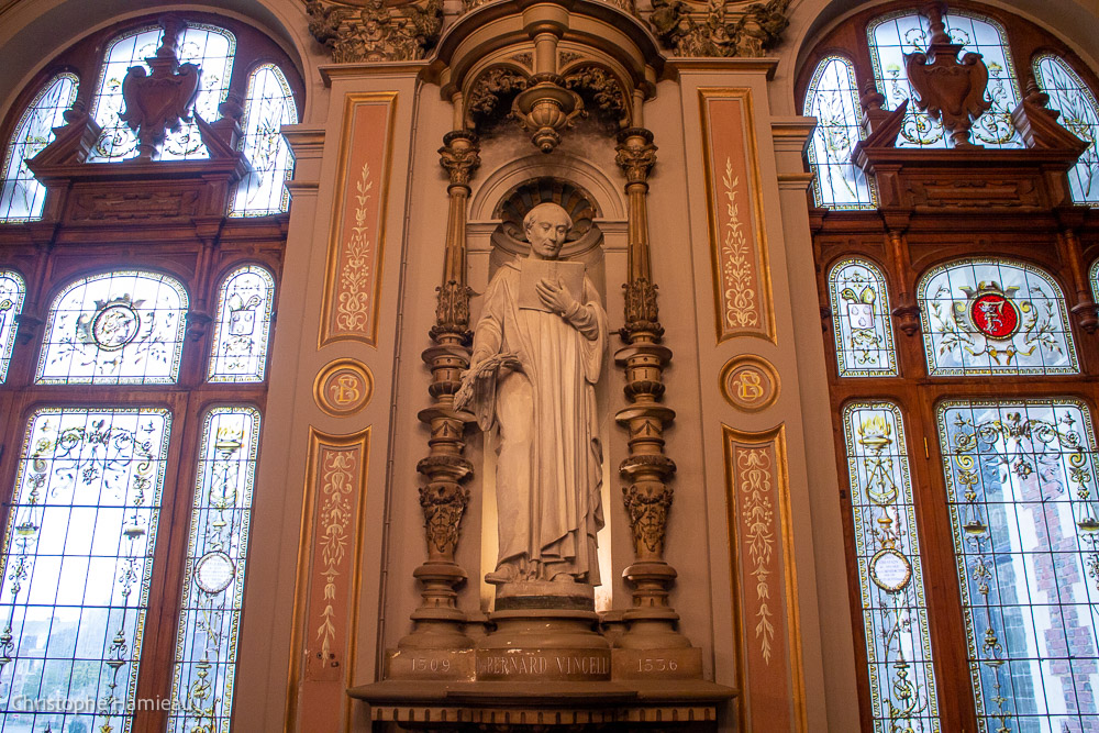 Statue de Dom Bernardo Vincelli