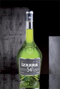 Nouvelle liqueur Izarra 54
