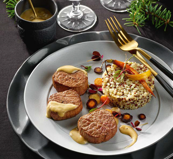 Médaillons de boeuf, sauce à la truffe ou au foie gras, pour le réveillon