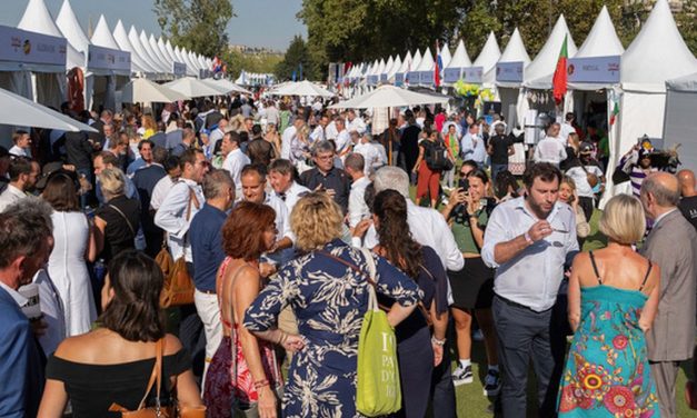 Marché des Cuisines du Monde à Paris