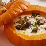 Courge rôtie, Chaource fondant et champignons
