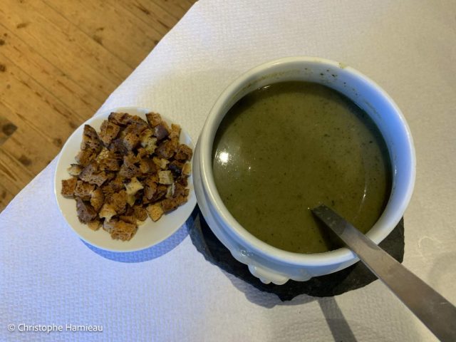 Soupe aux croûtons au Breuil