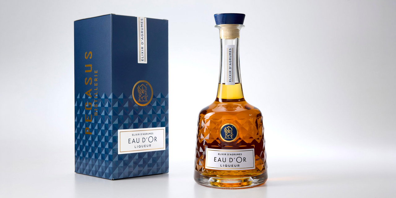 Eau d&rsquo;Or, liqueur d&rsquo;agrumes. Notre Bouteille du Week-End